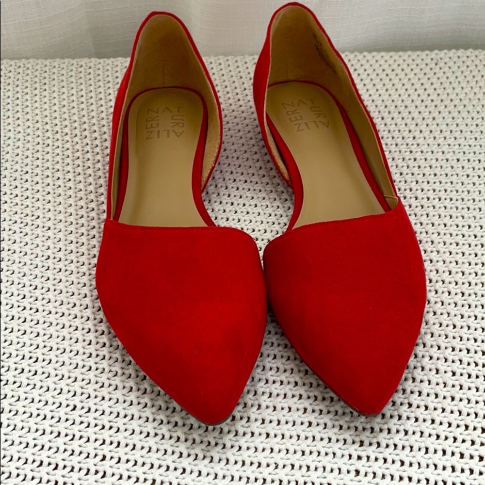 Naturalizer red flats